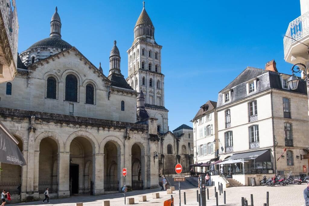 Famille Au Coeur De Perigueux Apartment Екстериор снимка